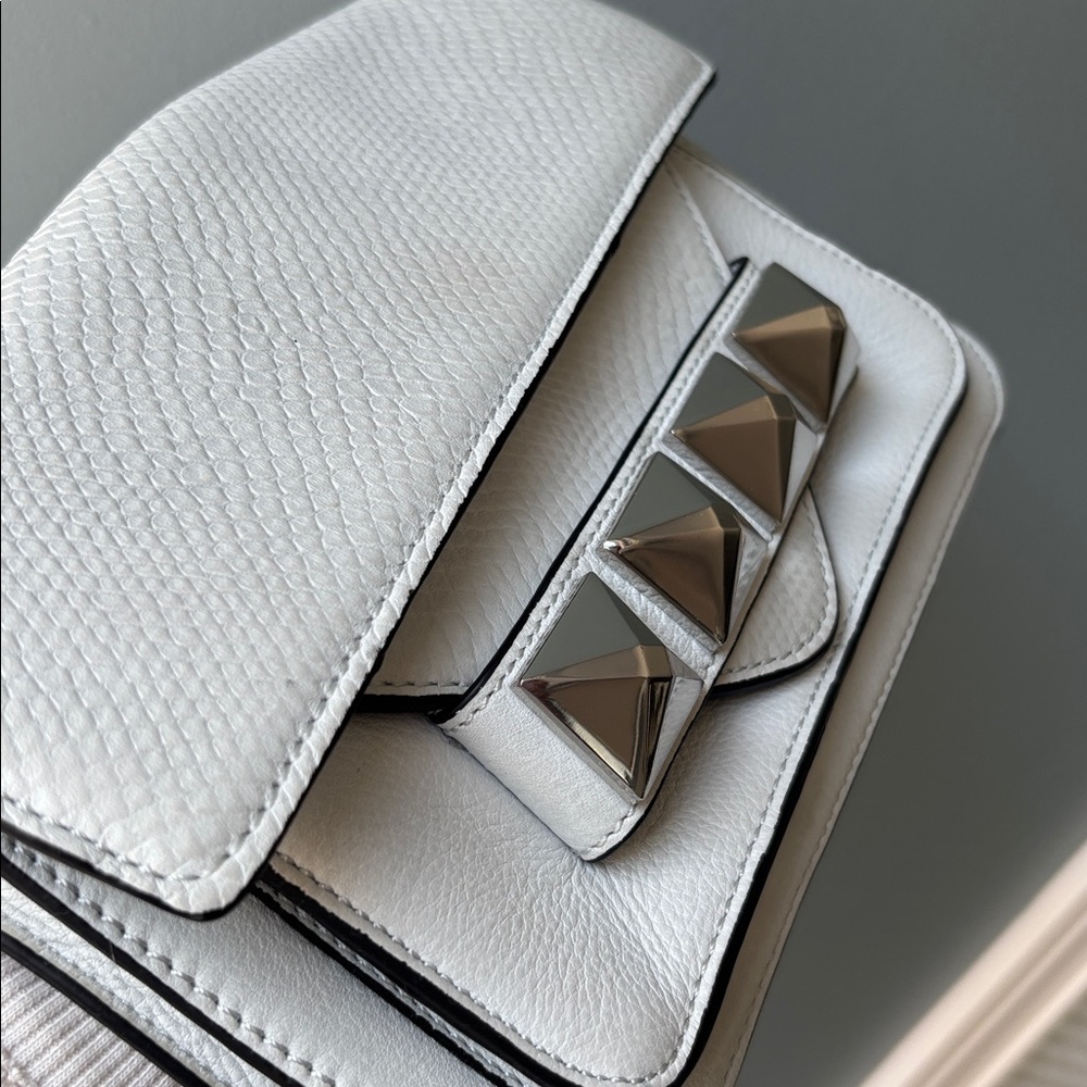 Linea Pelle Greyson Bar Bag - Picture 14 of 16